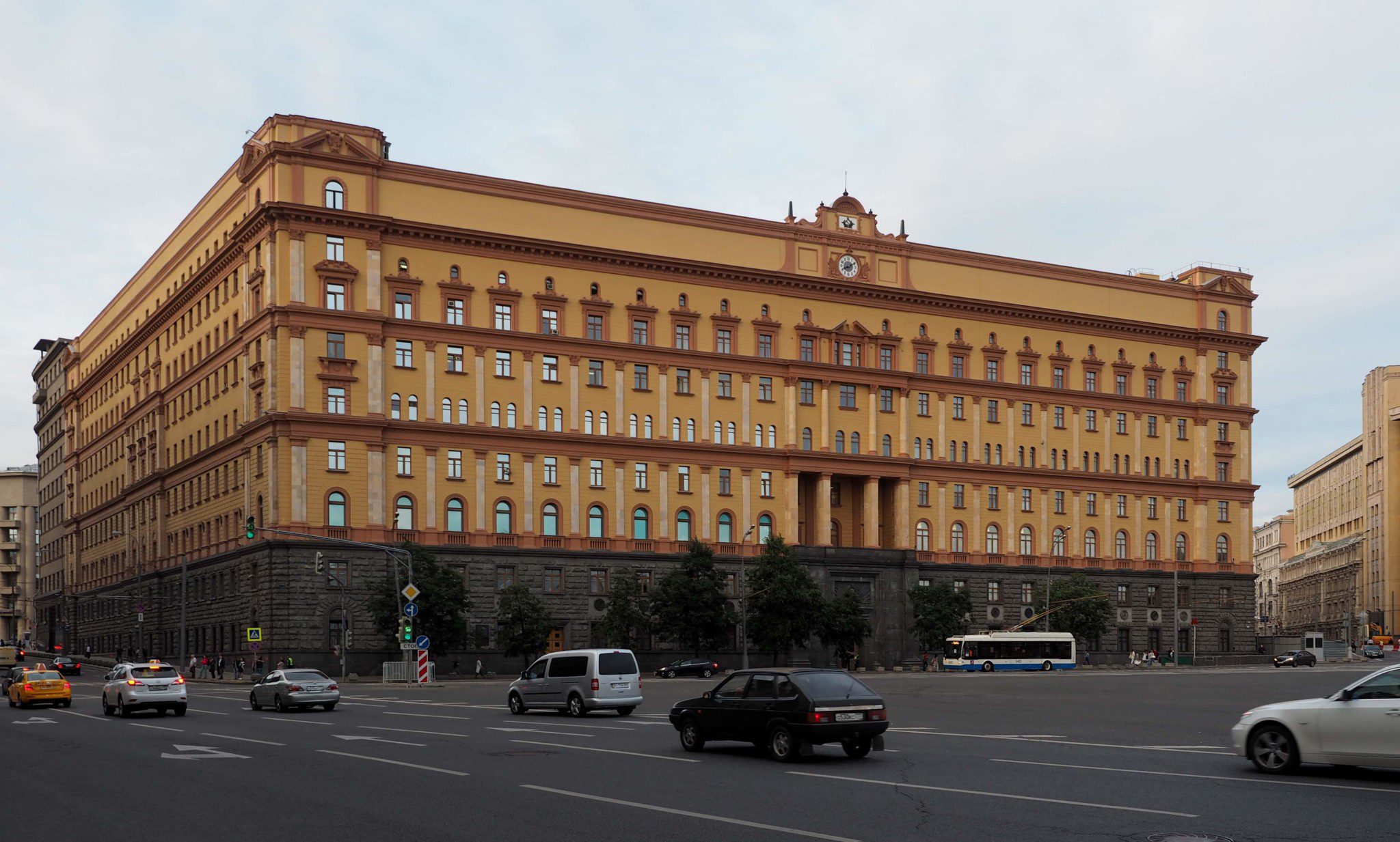 Москва лубянка 2. Лубянка д 2. Большая Лубянка 20 ФСБ. Большая Лубянка 1 ФСБ. Большая Лубянка 21 ФСБ.